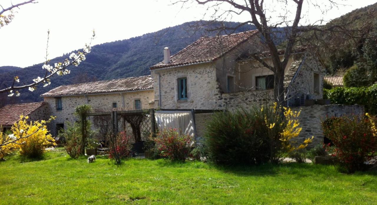 Le Moulin D'Arcas. Bed & Breakfast Premian ภายนอก รูปภาพ