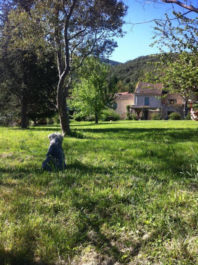Le Moulin D'Arcas. Bed & Breakfast Premian ภายนอก รูปภาพ