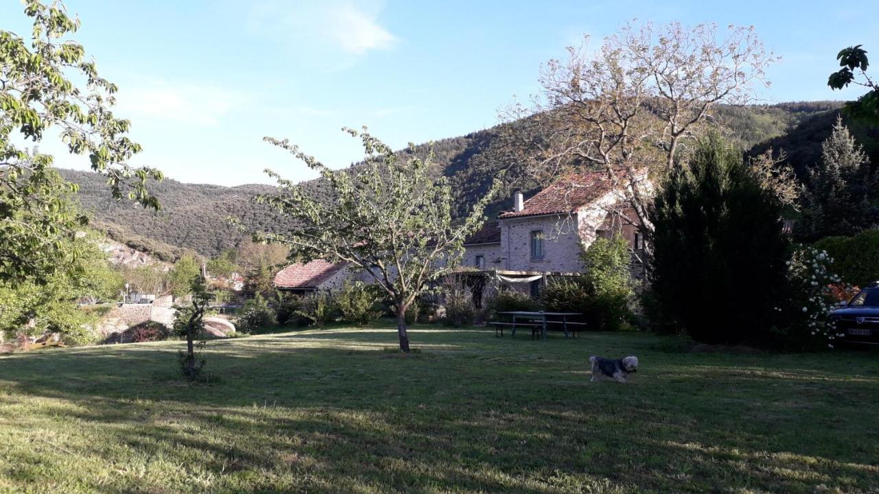 Le Moulin D'Arcas. Bed & Breakfast Premian ภายนอก รูปภาพ