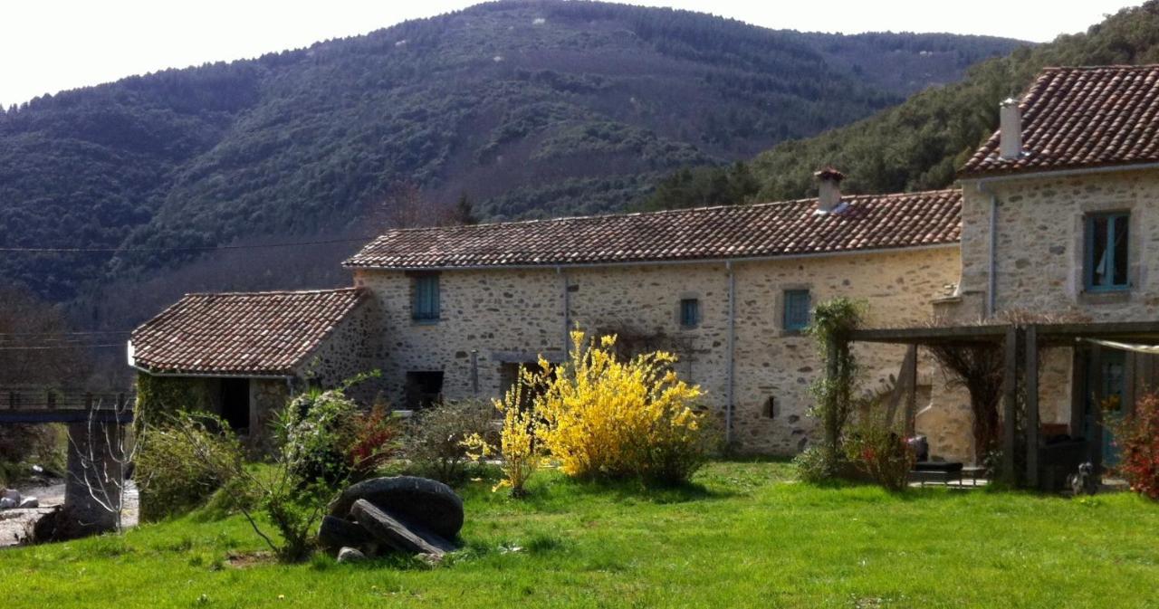 Le Moulin D'Arcas. Bed & Breakfast Premian ภายนอก รูปภาพ