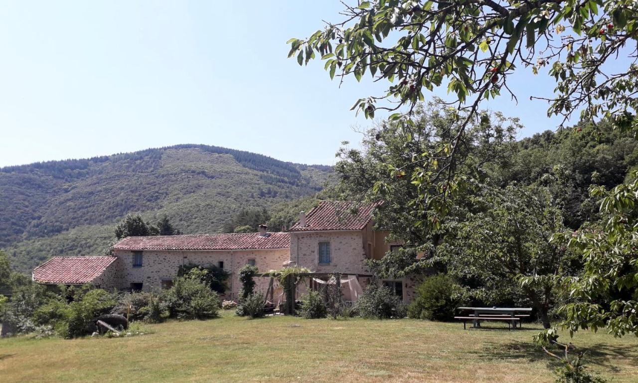 Le Moulin D'Arcas. Bed & Breakfast Premian ภายนอก รูปภาพ