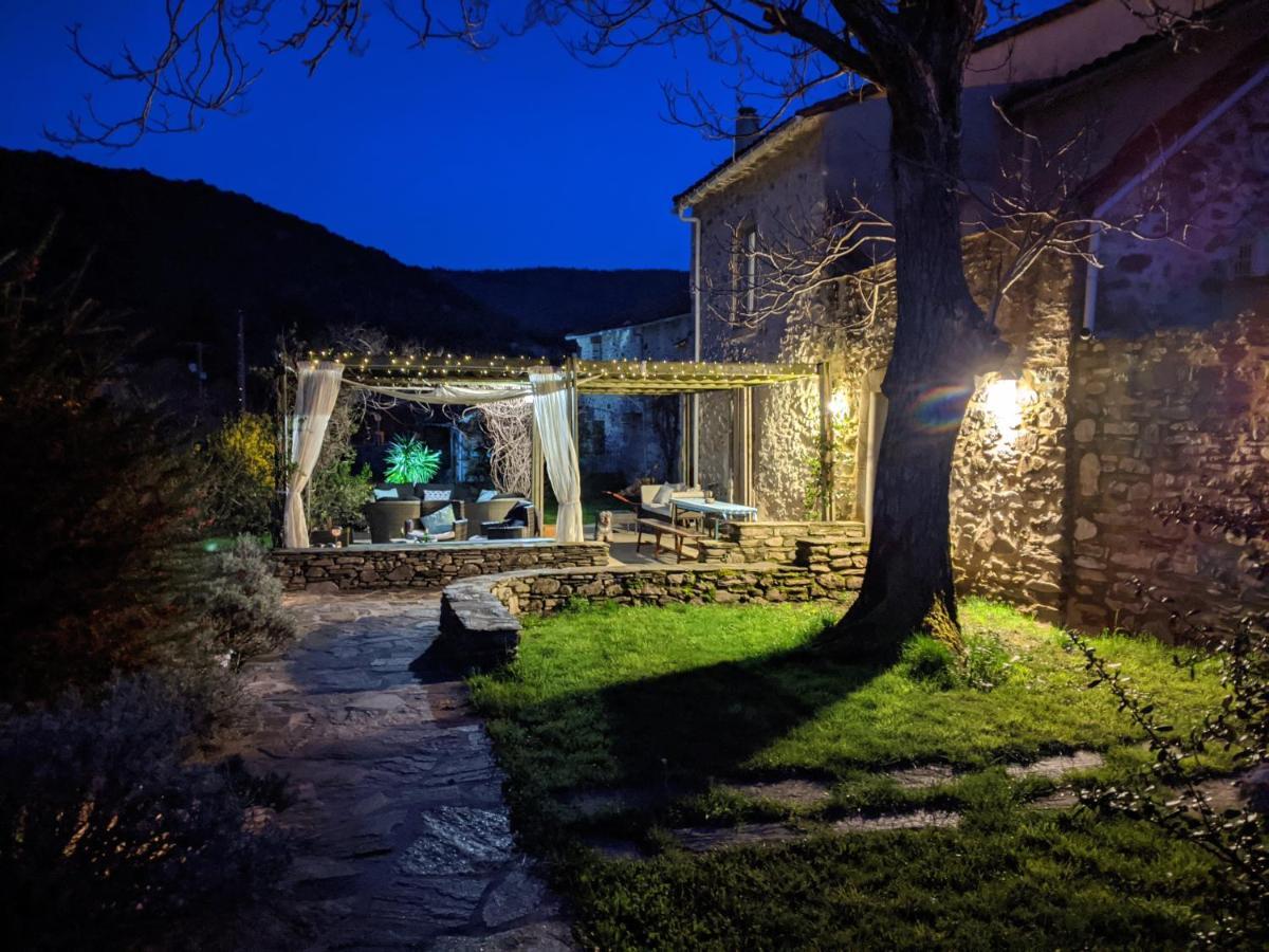 Le Moulin D'Arcas. Bed & Breakfast Premian ภายนอก รูปภาพ