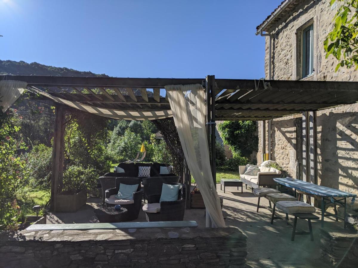 Le Moulin D'Arcas. Bed & Breakfast Premian ภายนอก รูปภาพ